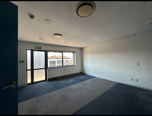 703M² OFFICE TO LET IN CENTURION CENTRAL